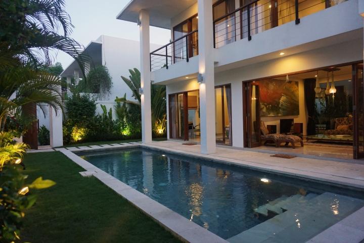 Moonlight Villa Bali 누사두아 외부 사진